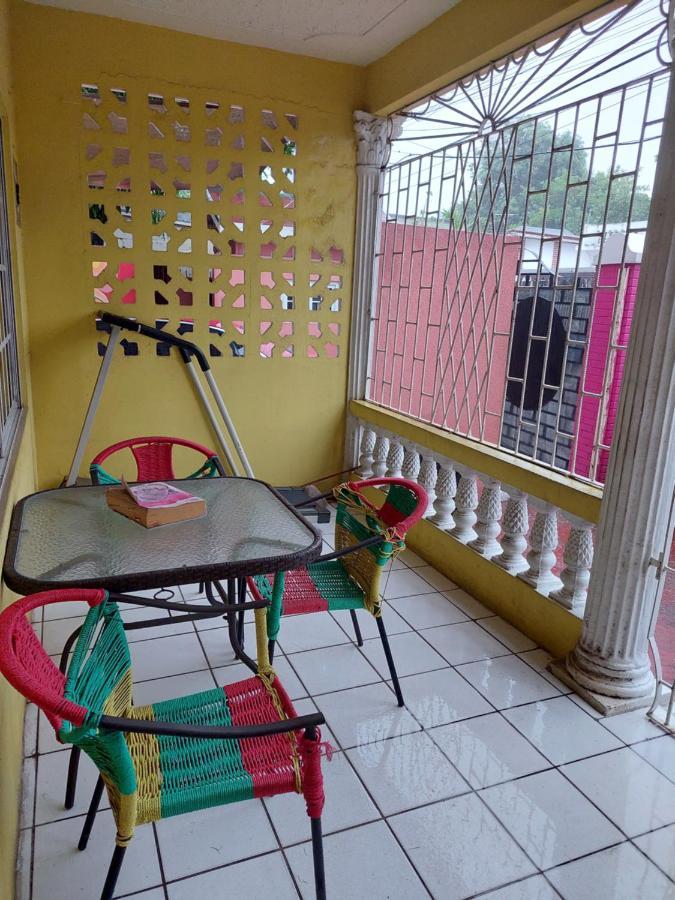 Dancehall Hostel Kingston Exterior foto